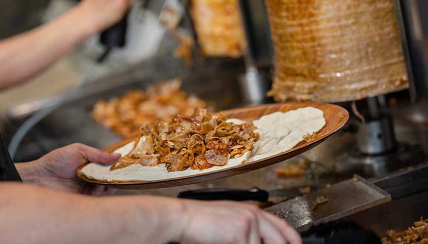Döner savaşı kızıştı İmza kampanyası büyüyor...