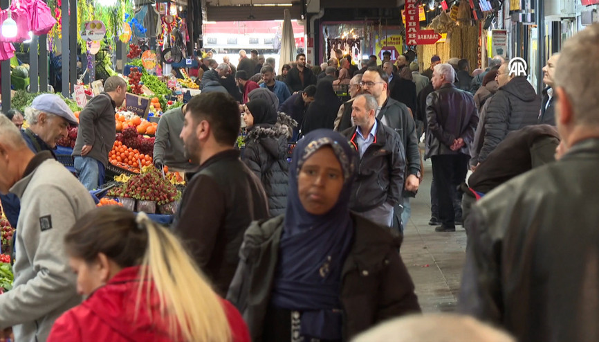 Boykot çağrısına rağmen marketlerde hareketlilik sürüyor