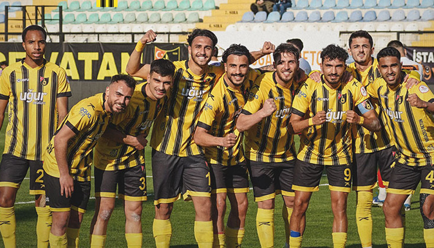 İstanbulspor, Yeni Malatyaspora gol oldu yağdı