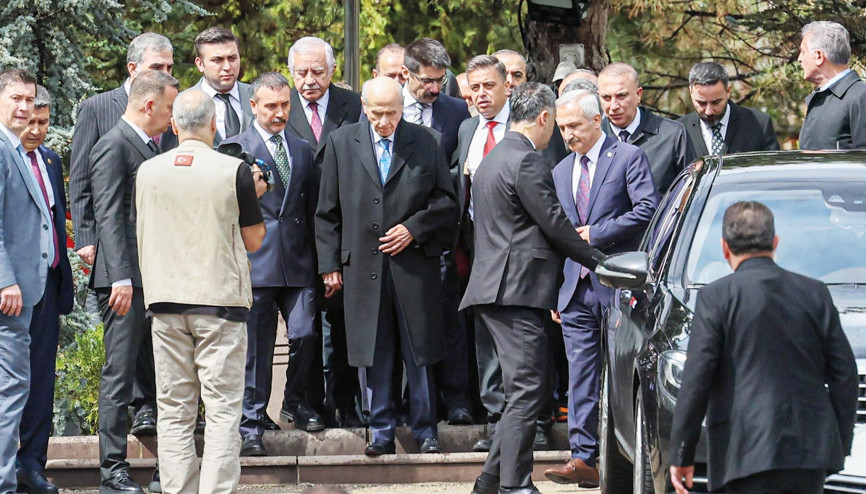 MHP lideri Devlet Bahçeli, 60 gün sonra mesaiye başladı