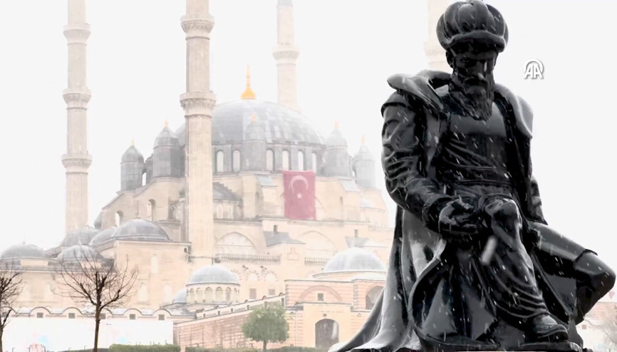 Nisan ayında Edirneye kar yağdı