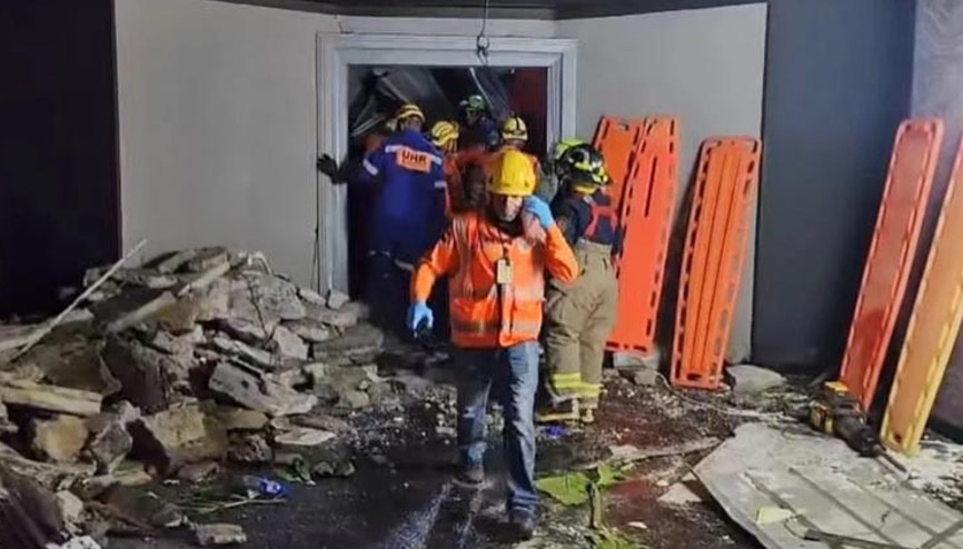 Dominikte gece kulübünün çatısı çöktü: 44 kişi öldü
