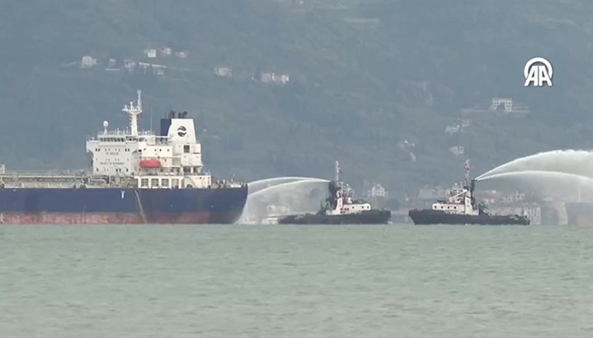İzmit Körfezinde tanker gemisinde yangın