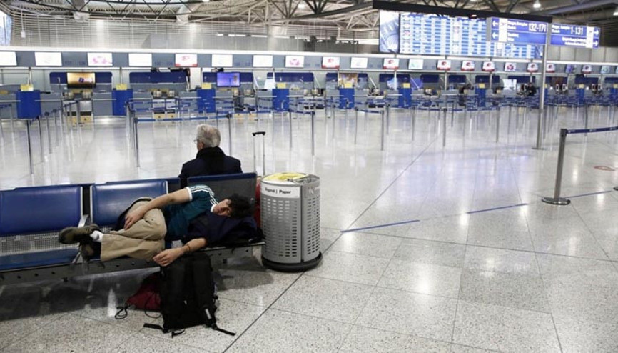 Komşuda işçiler greve gitti: Ulaşım durdu