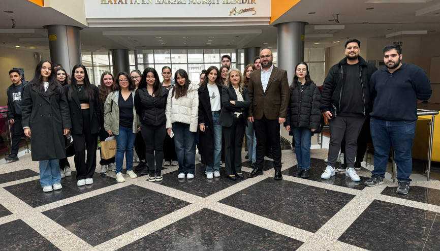 Öğrencilerle iş hayatına hazırlık sohbeti