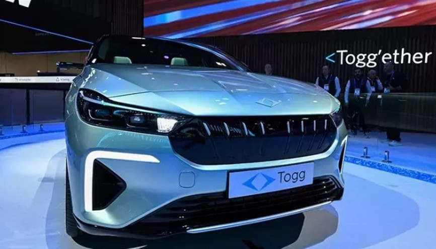 Togg’un yeni sedan modeli T10F, test sürüşüne çıktı