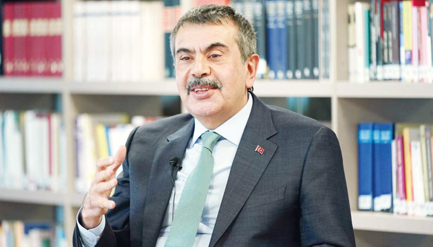 Bakan Tekin’den eleştirilere ‘eğitimde değişim’ yanıtı