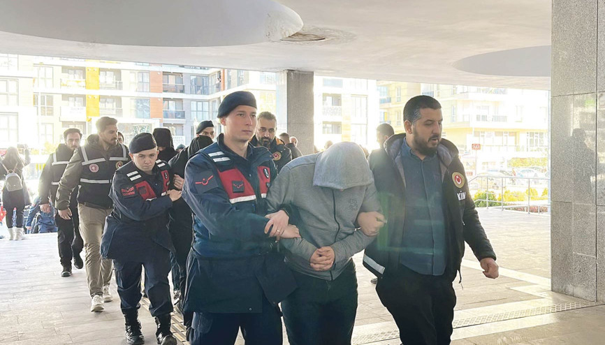 Kapıkule’deki rüşvet skandalında 23 tutuklama