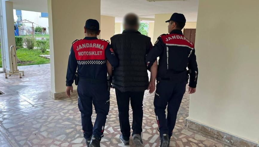 Mersinde fuhuş operasyonu: 2 gözaltı