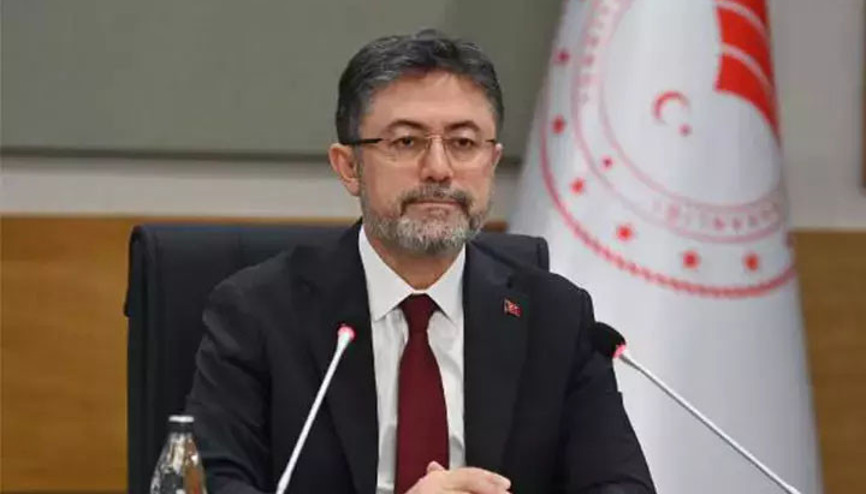 Bakan Yumaklı: Zirai don ile ilgili bütün ekipler sahada gerekli çalışmaları yürütüyor