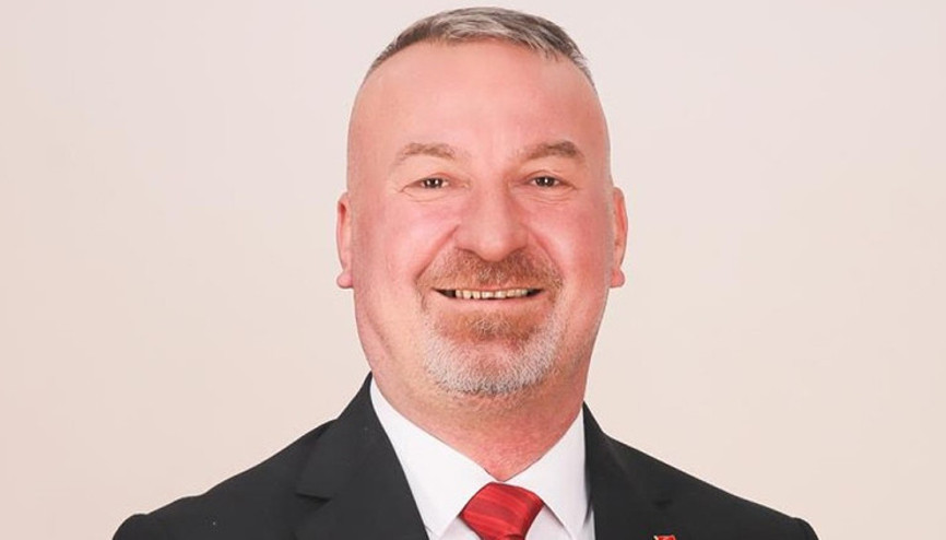 Karacabey Belediye Başkanı Fatih Karabatı, İYİ Partiden istifa ettiğini açıkladı