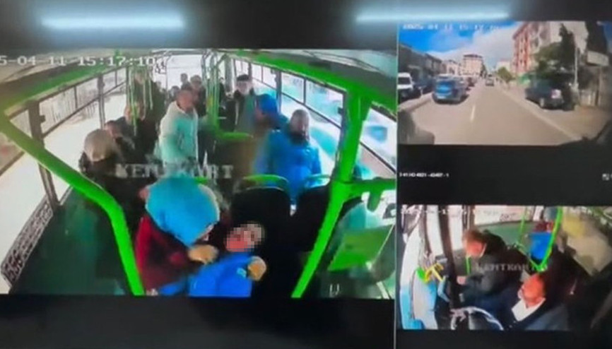 Kocaelide otobüste bir çocuk aniden fenalaştı Panik anları kamerada: Ömer, ne oldu