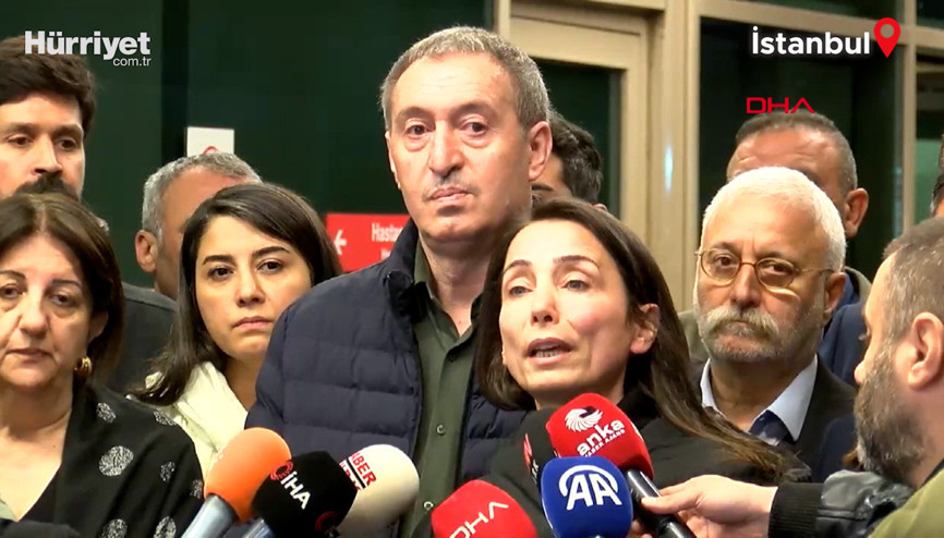 DEM Parti Eş Genel Başkanları, Önderin tedavi gördüğü hastaneye geldi