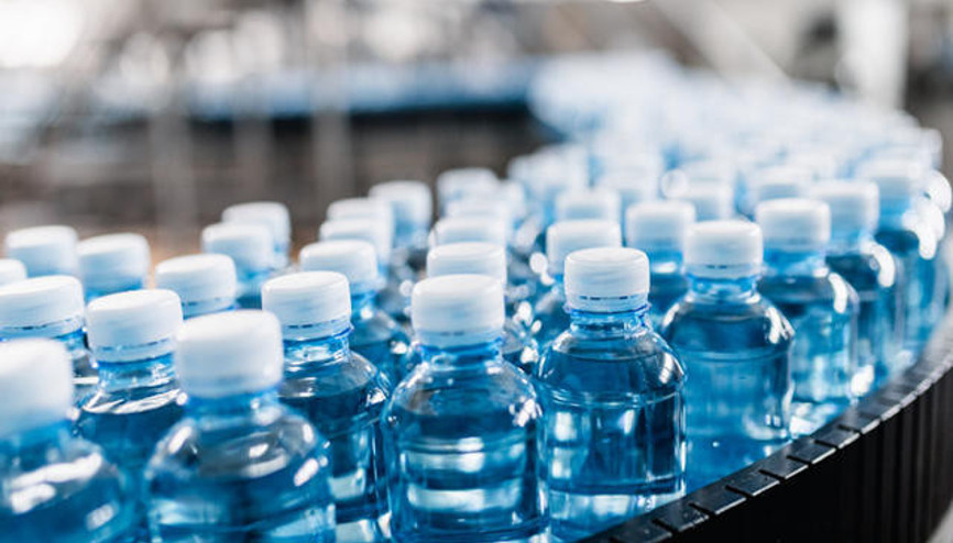 Su diye mikrop mu içiyoruz Uzun süre güneş altında bekletilen şişelerdeki büyük tehlike