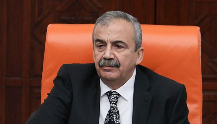 Sırrı Süreyya Önder, hastalığını TBMM Genel Kurulunda anlatmıştı