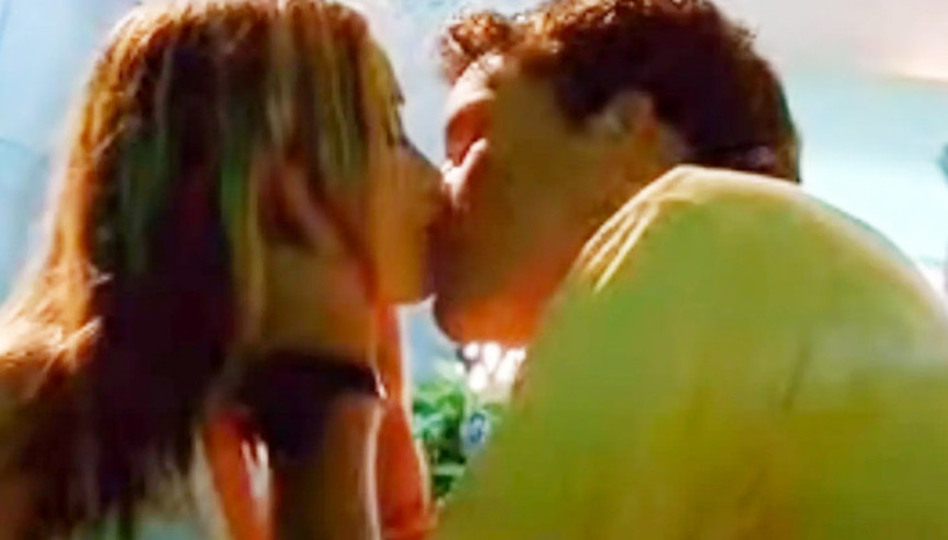 O sahneyi hafızasından silemedi... Onu öpmem için zorladılar... Yanlış yaptığımı hissettim