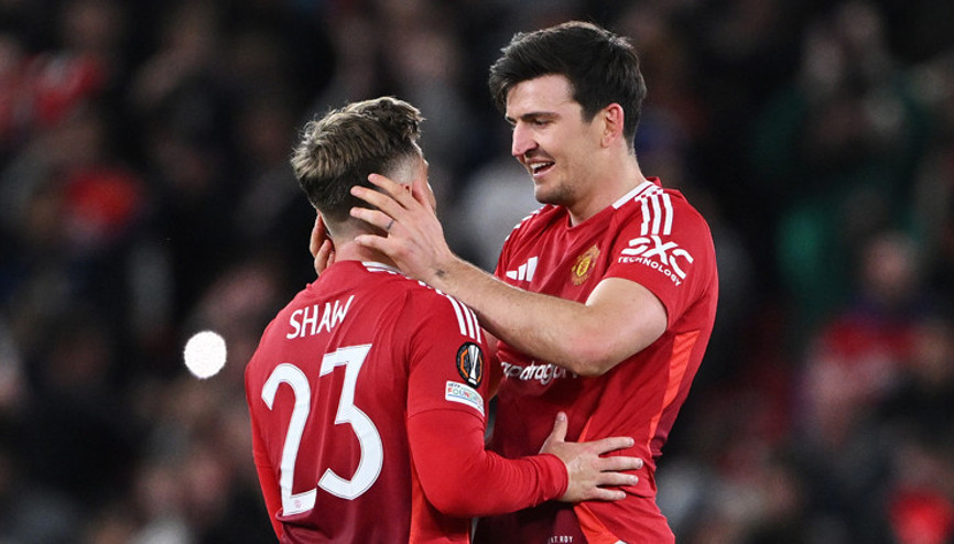 Dünya futbol tarihine geçen maçta Manchester United mucizeyi yaşadı Uzatmalarda tam 5 gol