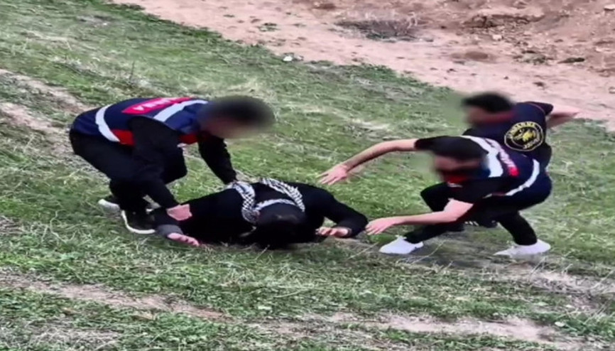 Batmanda 223 yıl hapisle aranıyordu Çobanlık yaparak saklanmış Batmanda 223 yıl hapisle aranıyordu Çobanlık yaparak saklanmış