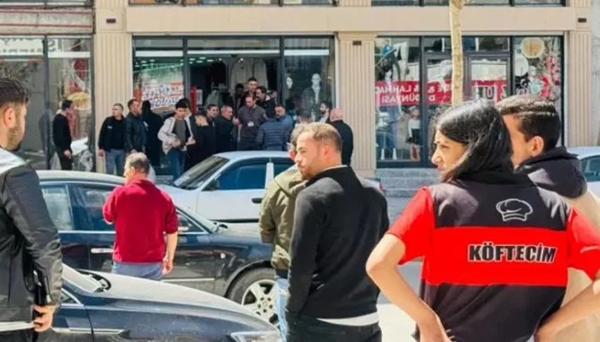 Van’da giyim mağazasına silahlı saldırı: Ölü ve yaralılar var