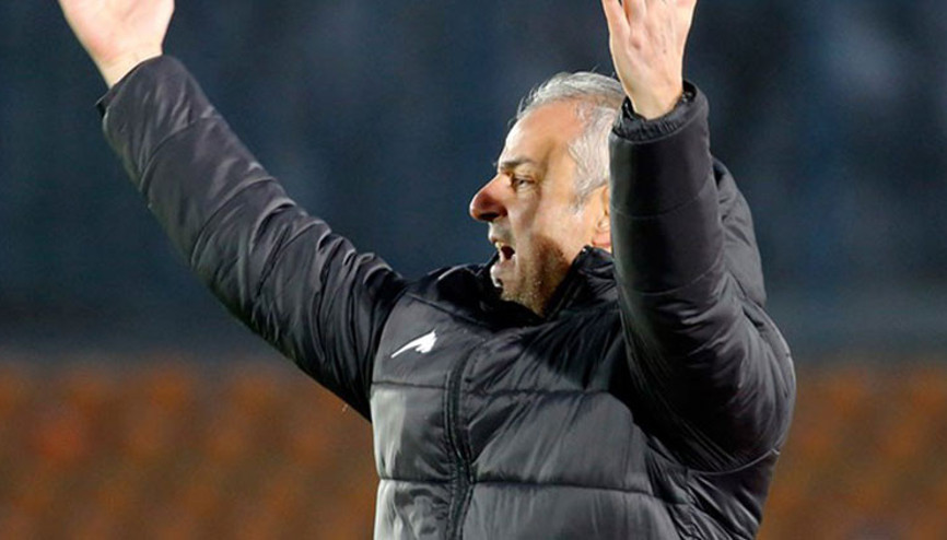 İsmail Kartalın Persepolisi sahasında mağlup