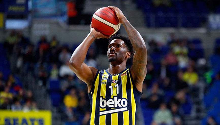 Fenerbahçeli Hayes-Davis üst üste 2. kez en iyi 5te