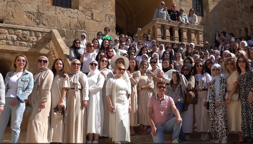 Gurbetçi 105 kadın, Diyarbakır ve Mardin’e hayran kaldı
