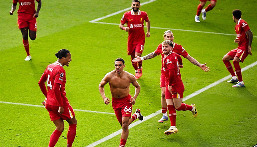 Liverpool artık şampi Leicester düştü