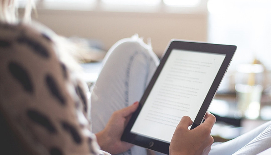 E-kitap okuyucunuz da “katlansın” ister miydiniz