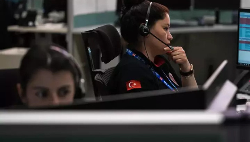 112 Acil Çağrı Merkezine ilginç telefonlar Gün arkadaşlarım gelmedi bana komplo kuruyorlar