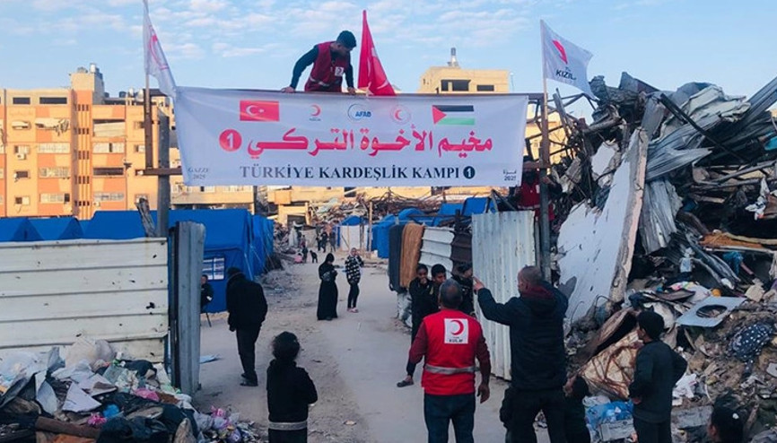 Gazzeli çocuklar Türk Kızılayını anlattı