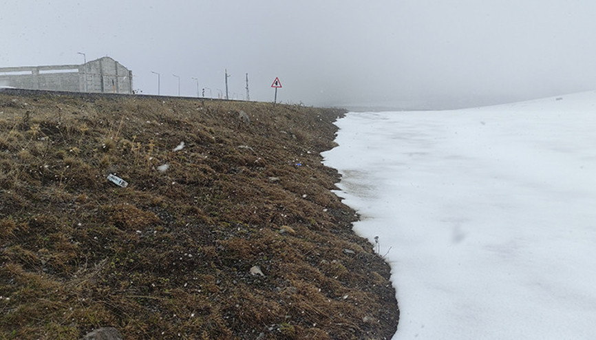Nisan ayının son günlerinde kar sürprizi