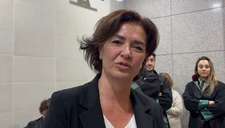 TSKya yönelik sözleriyle yargılanıyordu | Özlem Gürsese 1 yıl 3 ay hapis cezası