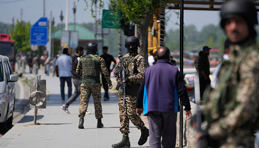 Hindistan, Keşmirde saldırı düzenleyen teröristlerin başına ödül koydu: En ağır şekilde cezalandırılacaklar