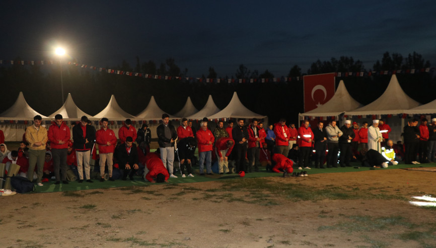 Çanakkalede 57nci Alaya Vefa Yürüyüşü