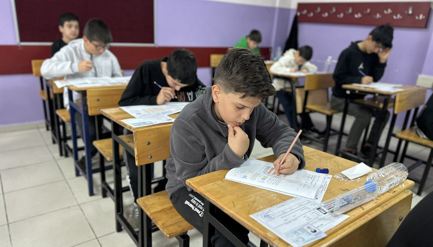 Bursluluk sınavı yapıldı
