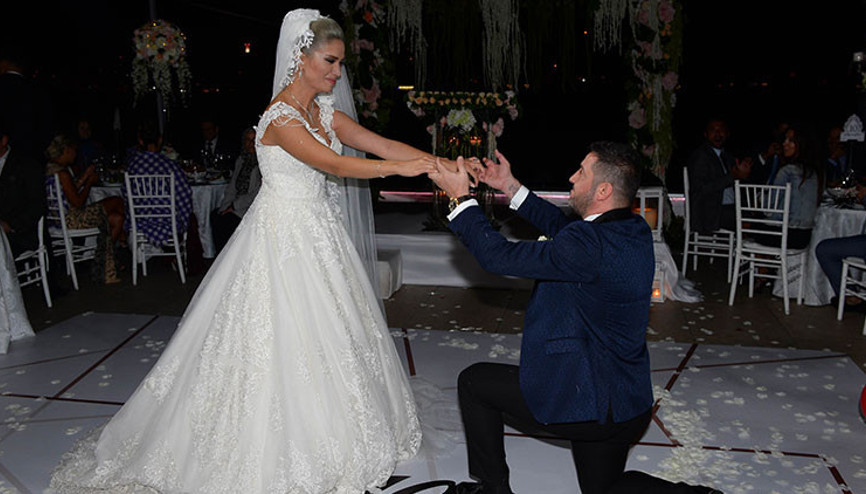 Nihat Kahvecinin eşinden itiraf: Asla futbolcuyla evlenmem diyordum