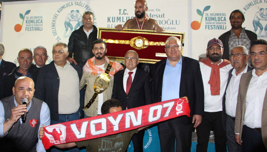 Kumluca Güreşlerinde başpehlivan Orhan Okulu oldu Kumluca Güreşlerinde başpehlivan Orhan Okulu oldu