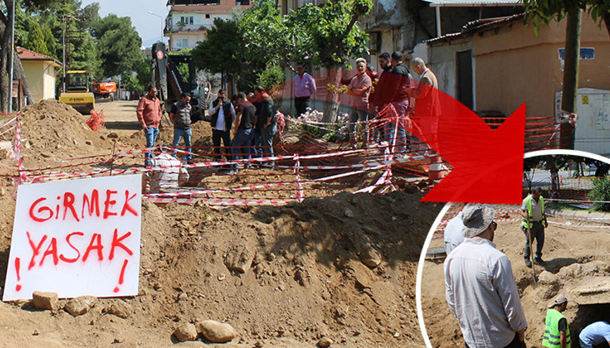 Mahallelinin uzun süredir beklediği yol çalışmasında şok gelişme Kazı sırasında servet bulundu