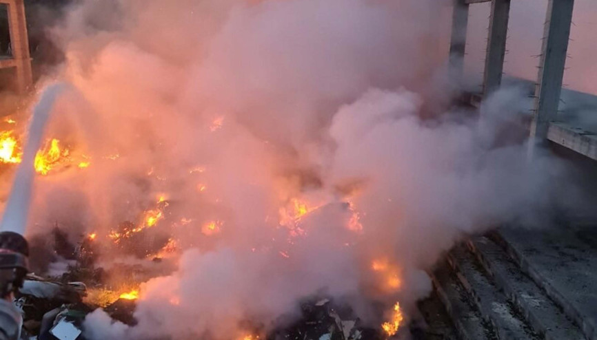 Balıkesirde çöp döküm alanında yangın Balıkesirde çöp döküm alanında yangın