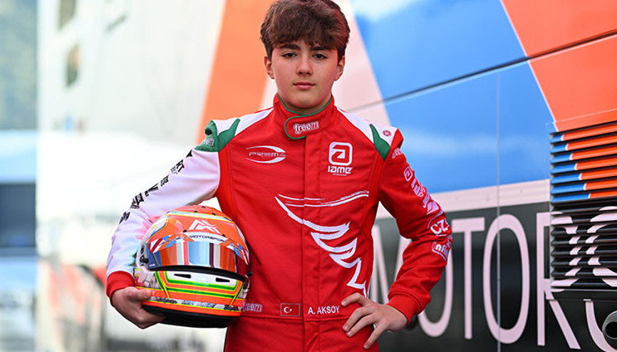 Alp Aksoy, FIA Avrupa Şampiyonası’nda podyum için Portekiz’de