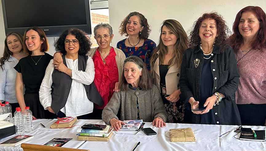Londra’da “Saklı Çekmece” için buluştular