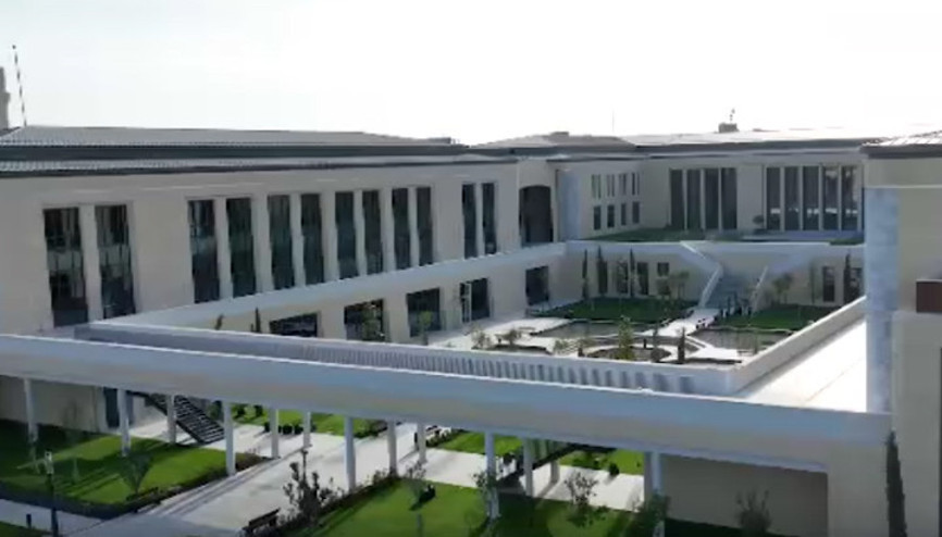 Bakan Kurum: Kıbrısımıza imza bir eseri daha kazandırıyoruz
