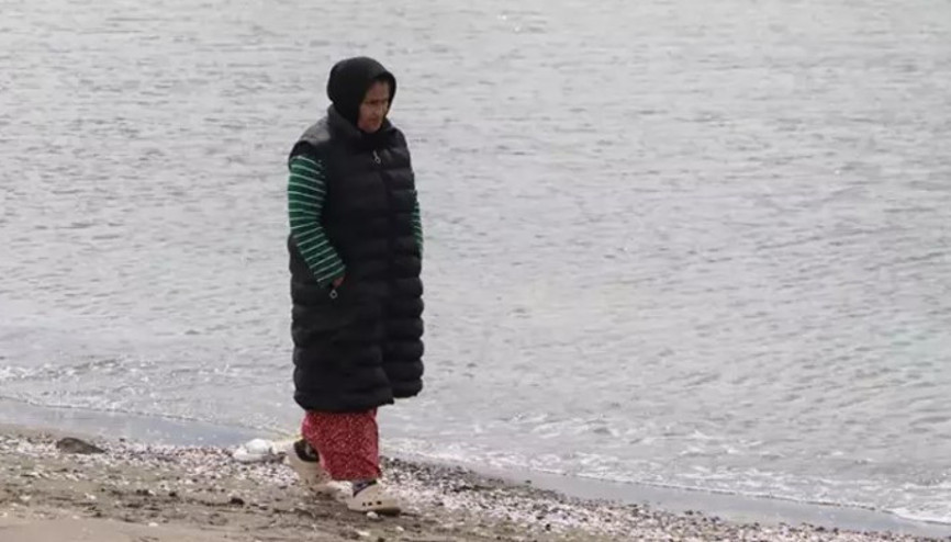 Kayıp balıkçının eşi, 132 gündür sahilde umutla bekliyor