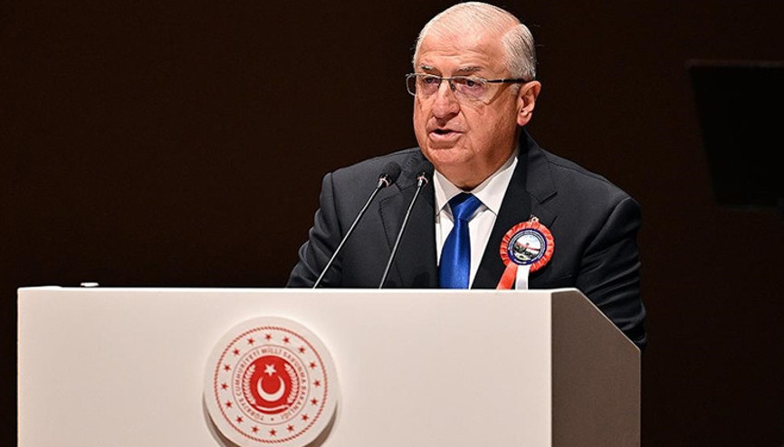 Bakan Güler KKTCde: Türkiye, herhangi bir oldubittiye kesinlikle izin vermeyecektir Bakan Güler KKTCde: Türkiye, herhangi bir oldubittiye kesinlikle izin vermeyecektir