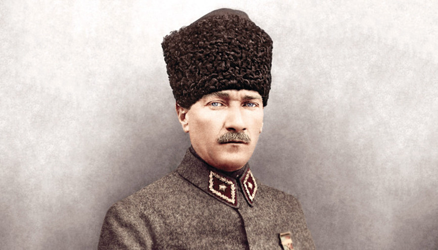 Düşman telgrafını okuyan Atatürk’ün Çanakkale emirleri