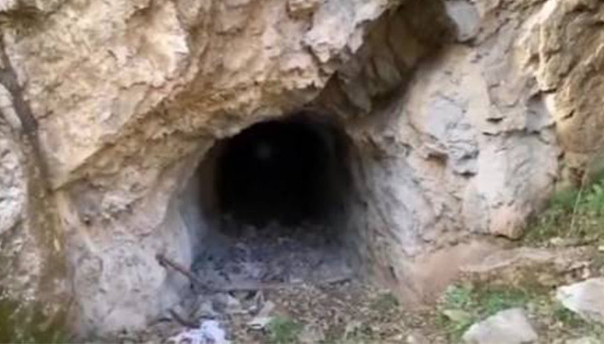 Mehmetçik, PKKlı teröristlerin mağarasını imha etti