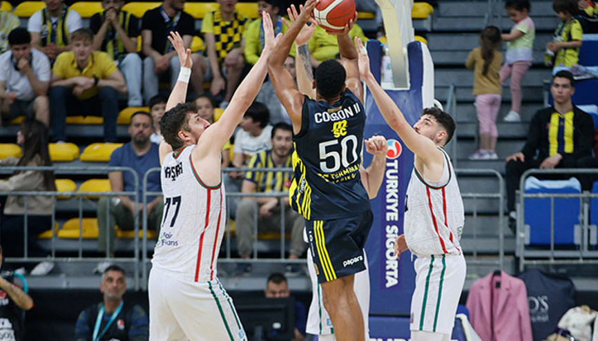 Karşıyaka Basketbol Takımı, Türk Telekom maçına odaklandı