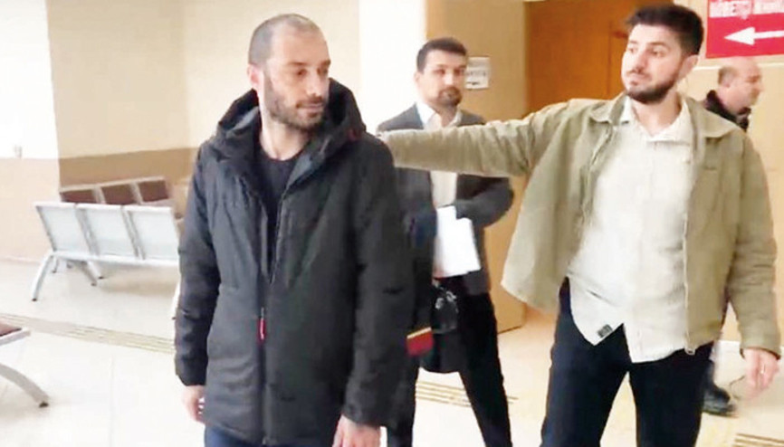 Babasını döven ‘Sansar Salvo’ serbest kaldı