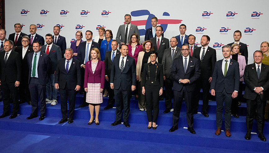 Dışişleri Bakanı Hakan Fidan GYMNICH aile fotoğrafına katıldı