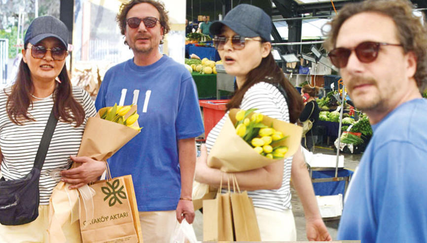 Semt pazarında ünlü var Sana sarı laleler aldım...